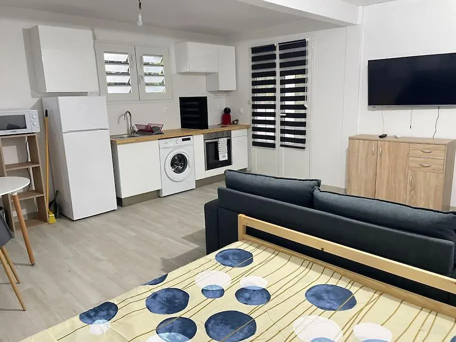 Studio Cosy Et Lumineux Fort-de-France Apartment